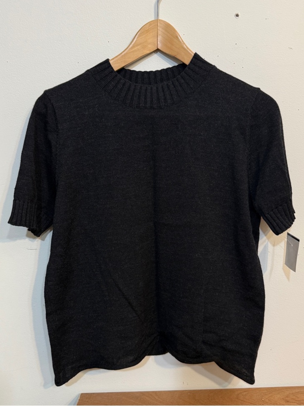 NWT Classic Black Short Sleeve wool Knit Top size M
